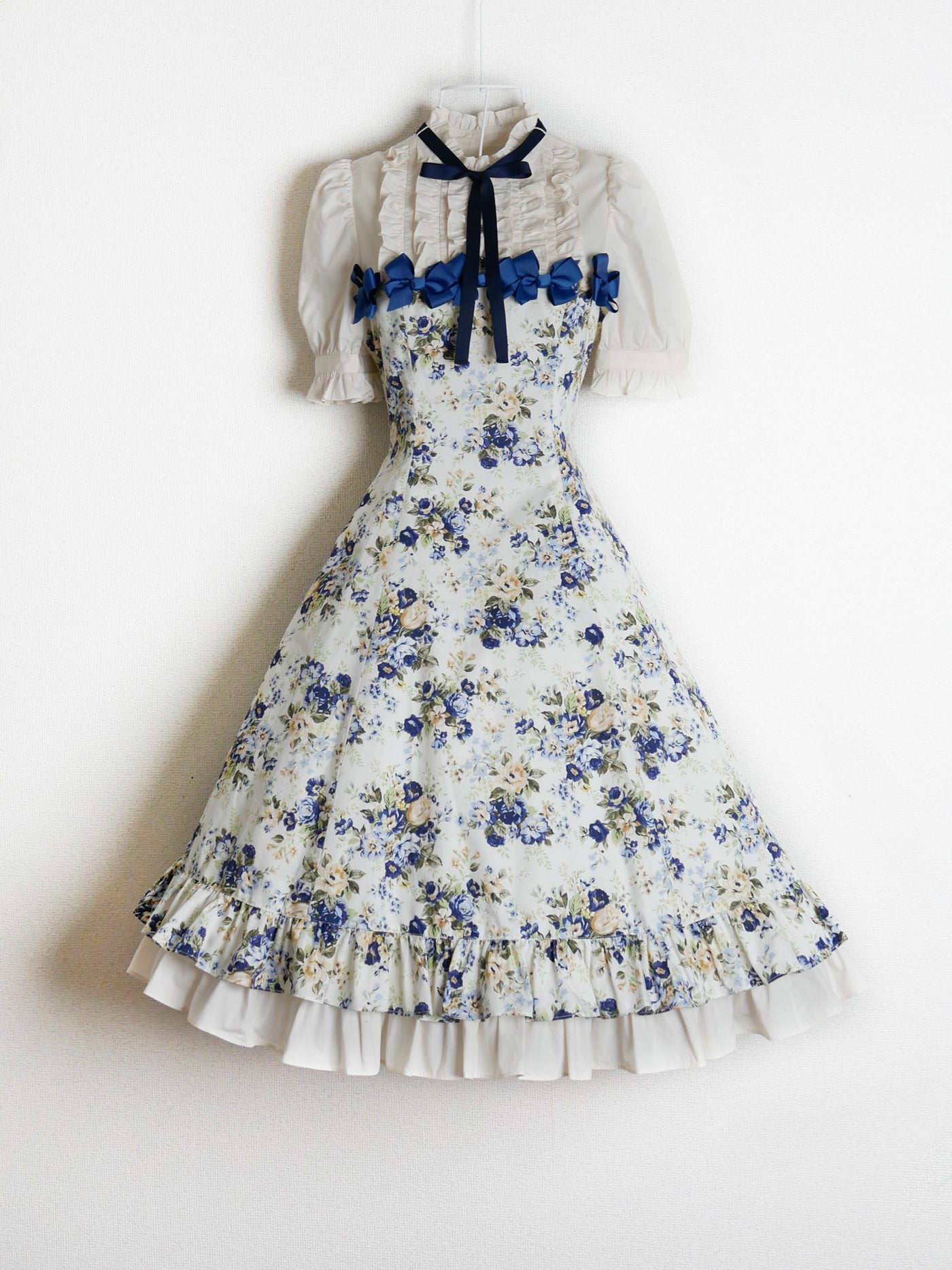 アンティークロココブーケメニーリボンドールドレス - Victorian
