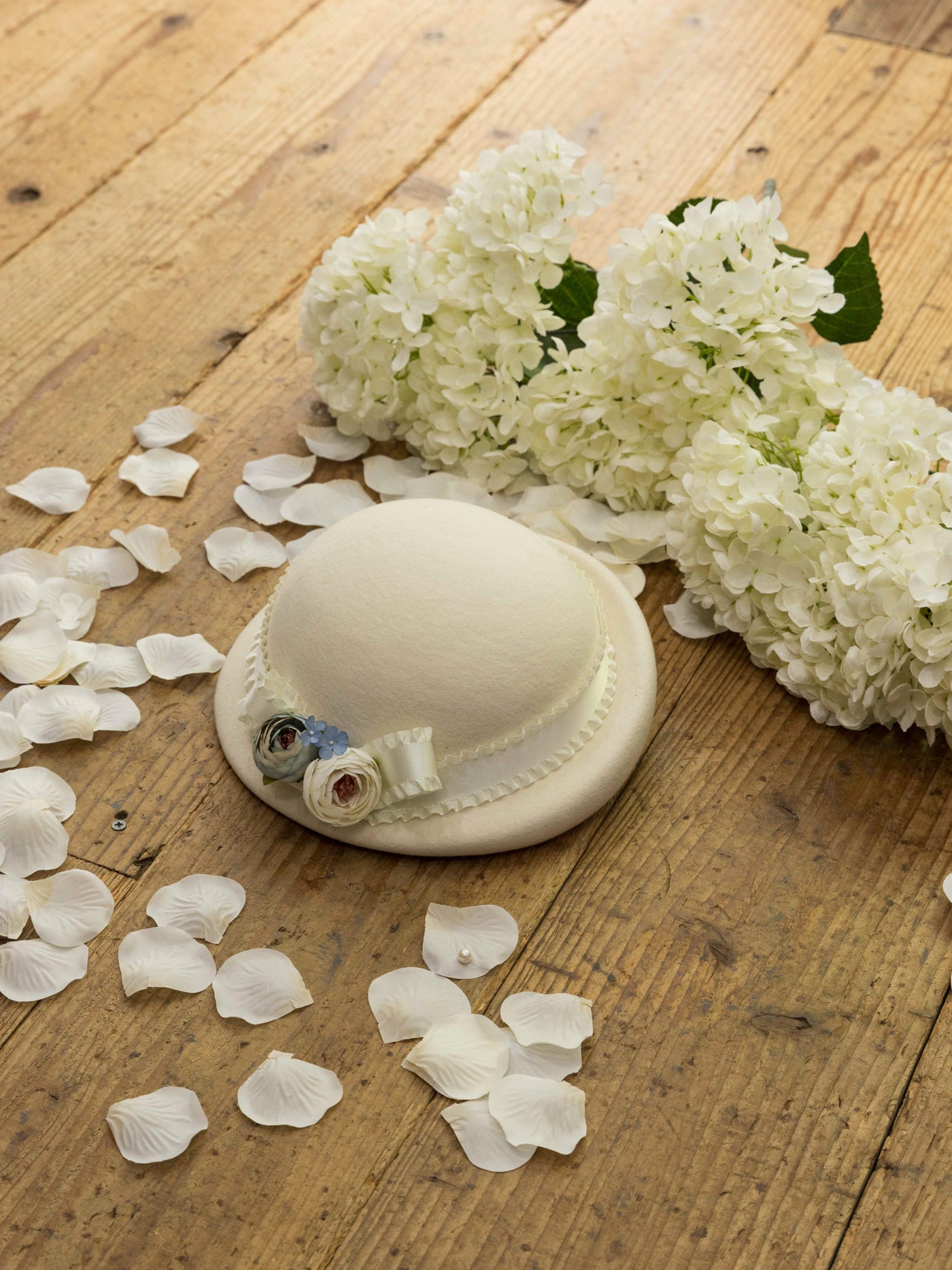 ローズコサージュハット