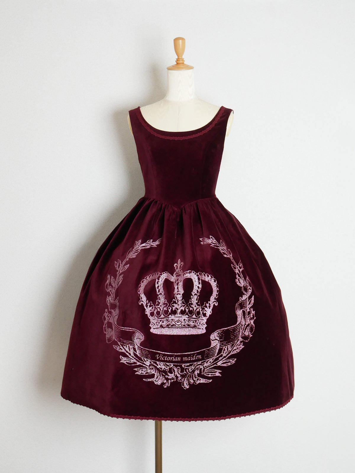 THE 王冠（クラウン）スリーブレスドレス【受注期間: 2/13 12:00 - 2/19 10:00】