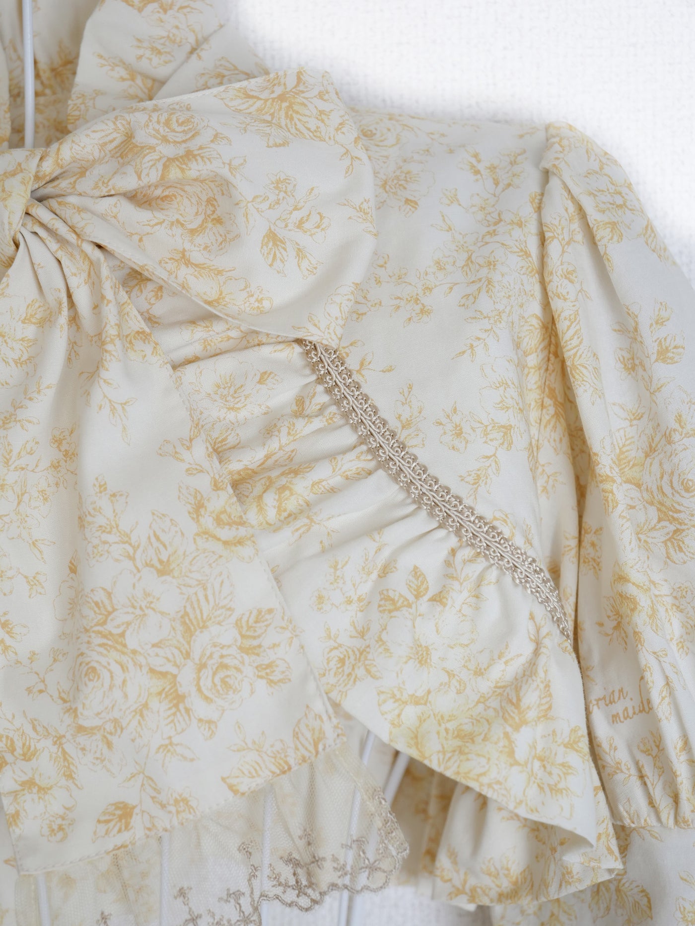 フレグランスロココエレガントフリルボレロ