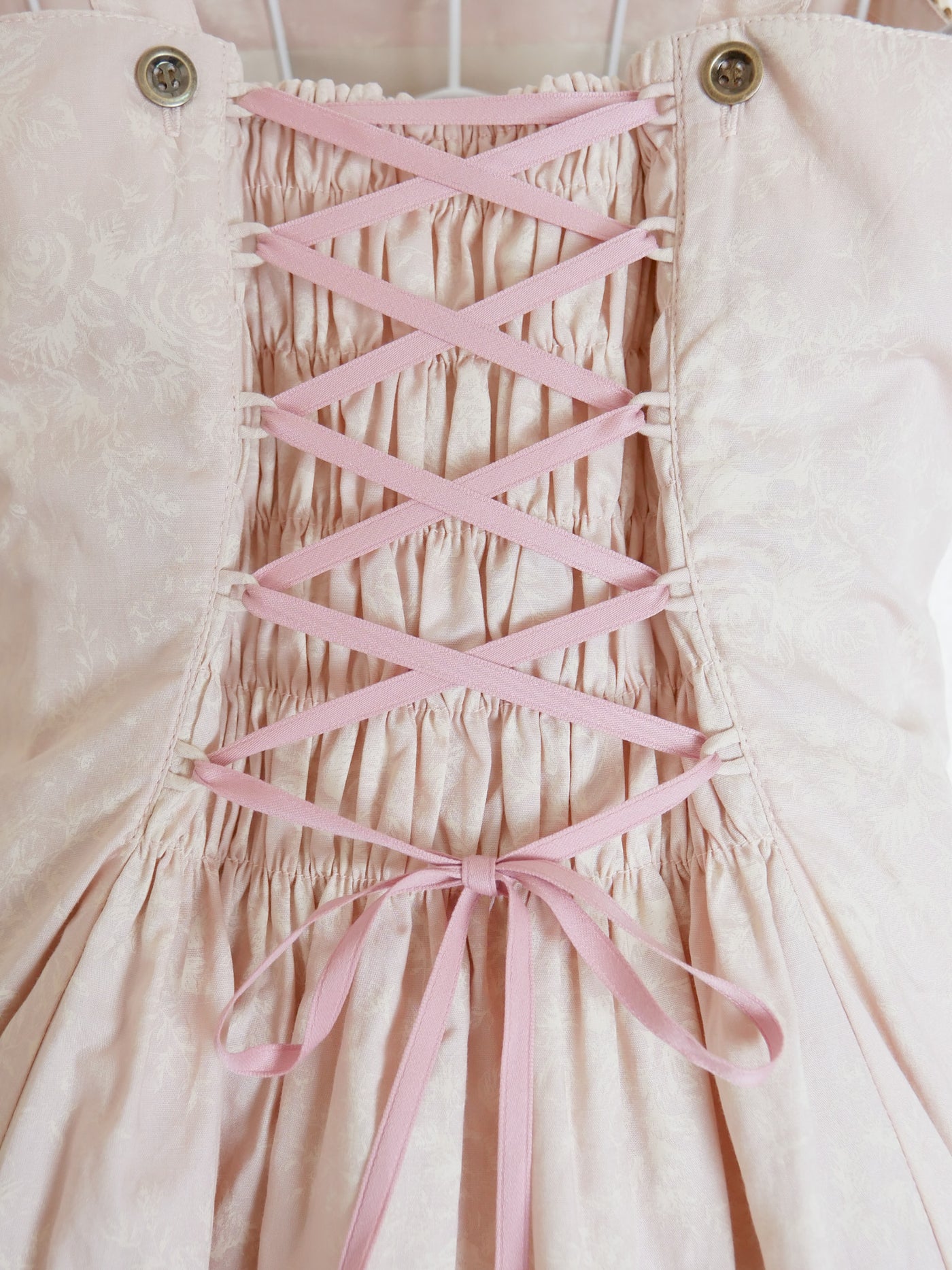 フレグランスロココフリルリボンスリーブレスドレス