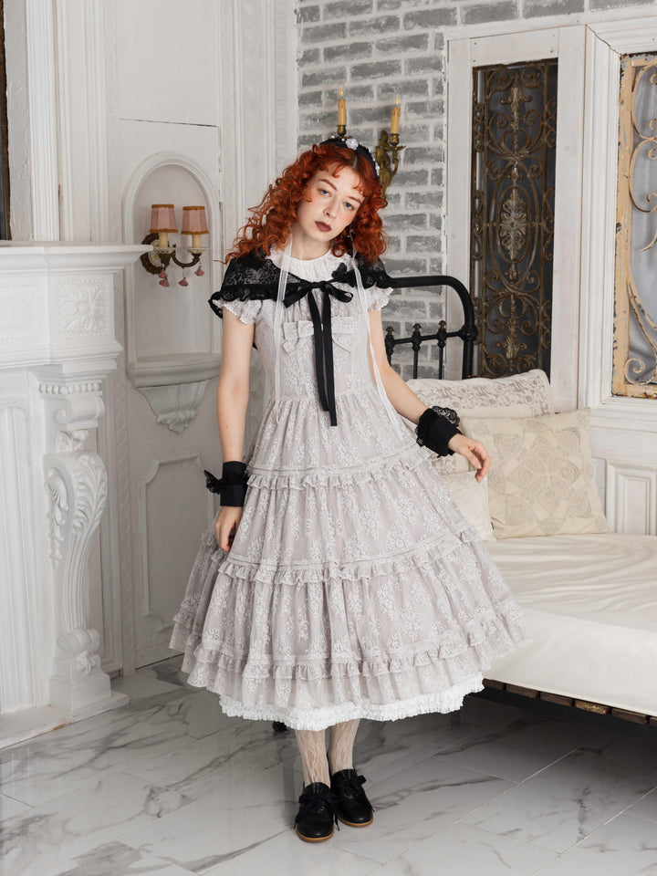 未使用タグ付 レッドヴァレンティノ ティアードチュール レースドレス 未使用タグ付 レッドヴァレンティノ ティアードチュール レースドレス