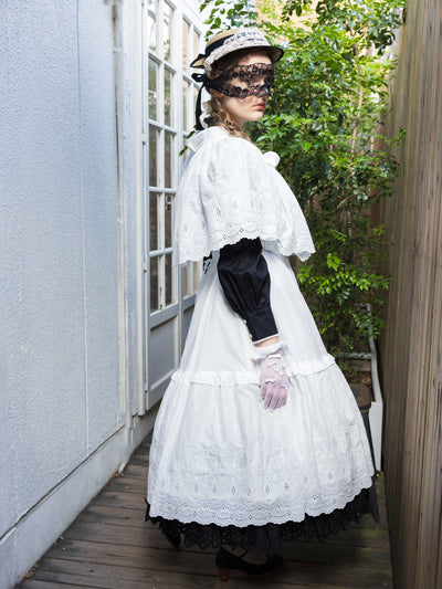 シャンデリュールエターナルスカート