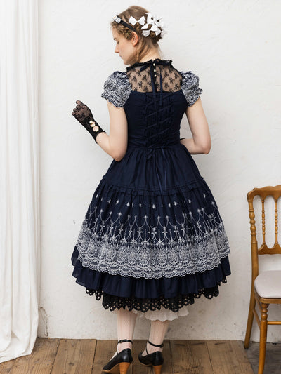 シャンデリュールティアードドレス