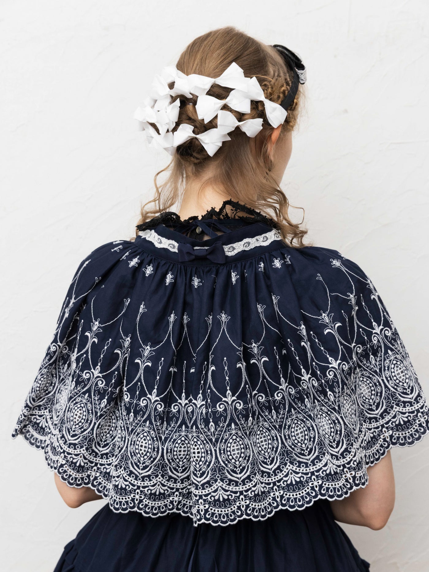 シャンデリュールタブリエケープ