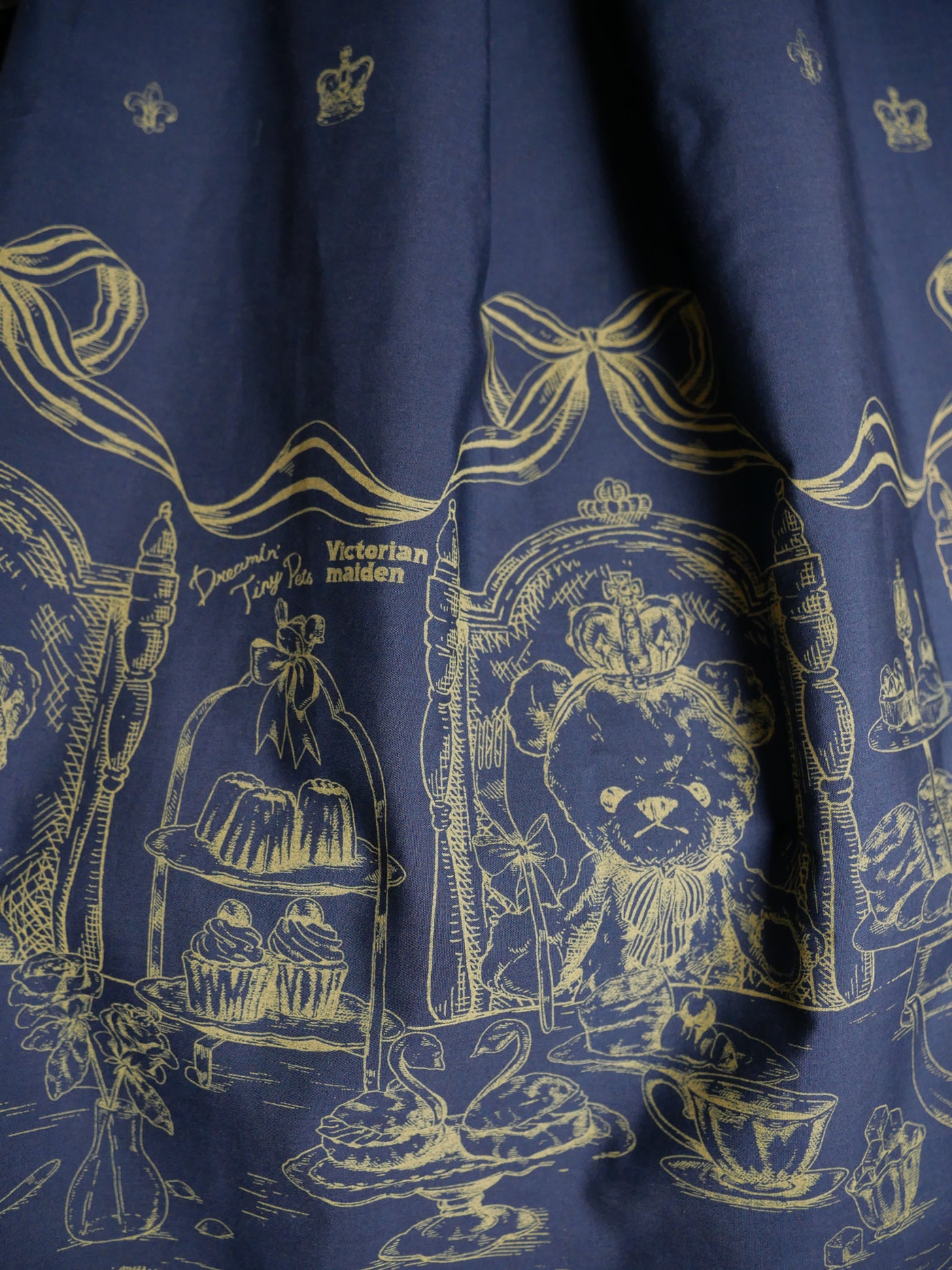 ロイヤルベアミリィクロップドスカート【受注期間：12月11日12:00～12月16日10:00】