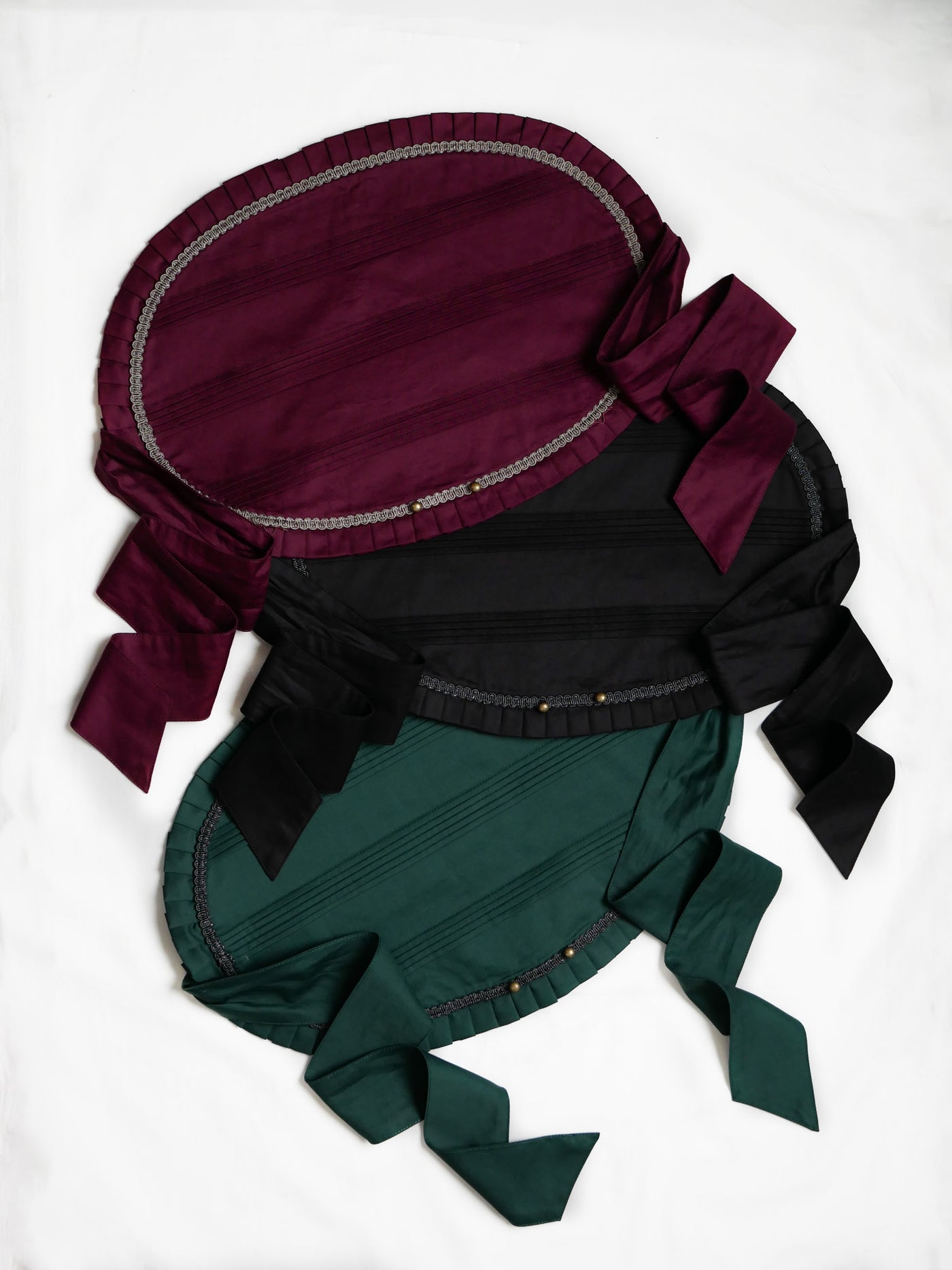 ノーブルサテンボンネット