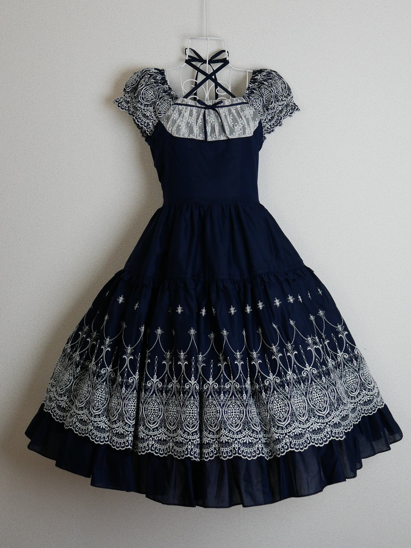 シャンデリュールティアードドレス