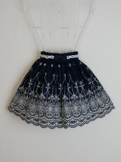 シャンデリュールタブリエケープ