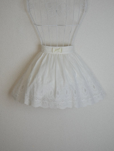 シャンデリュールタブリエケープ