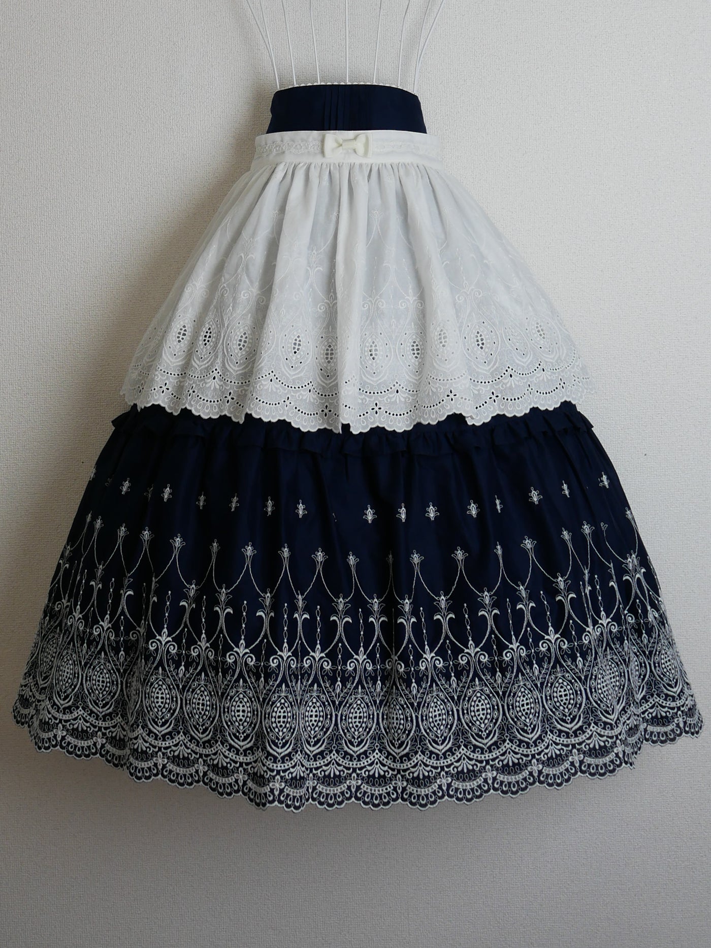 シャンデリュールエターナルスカート