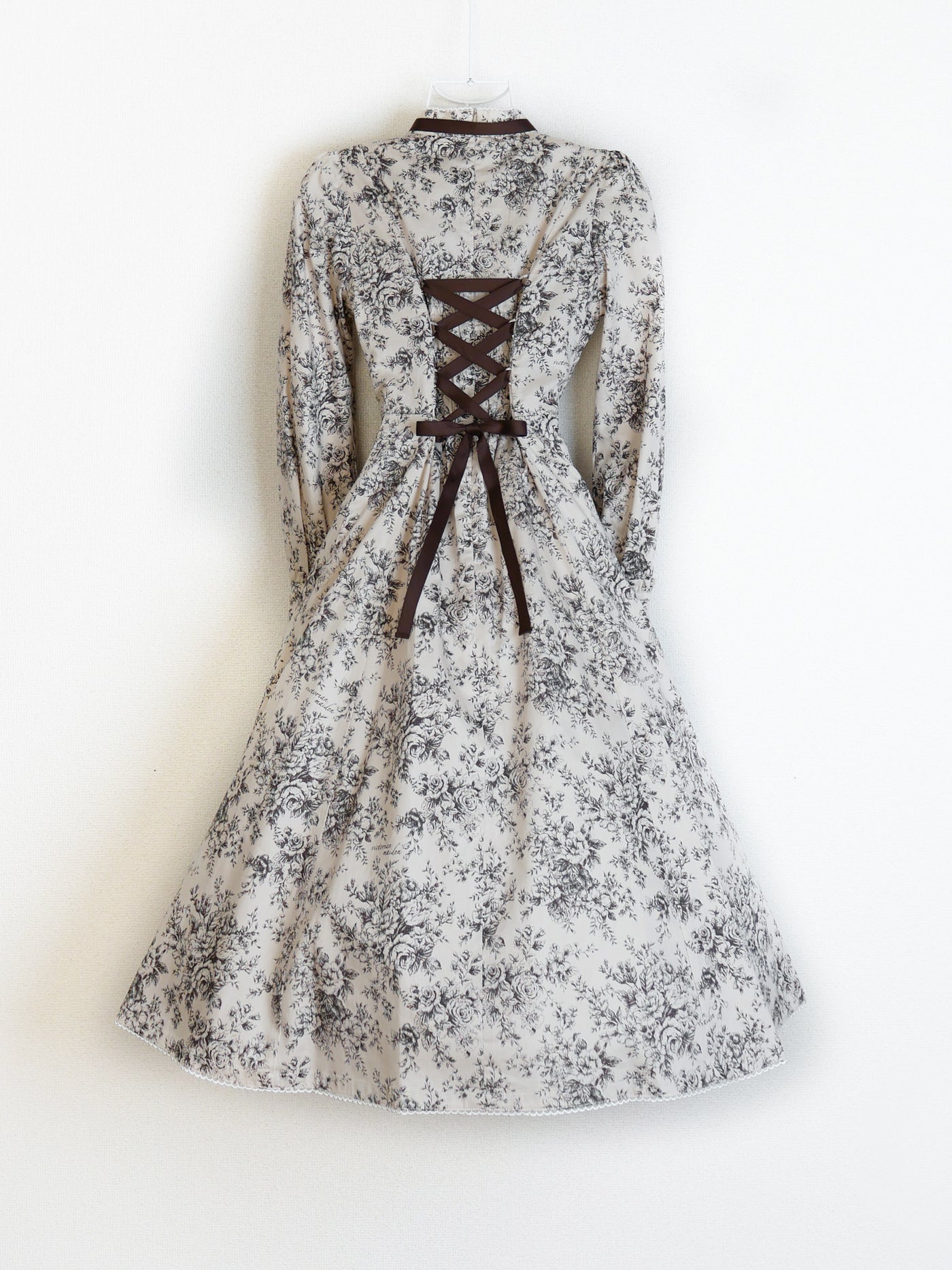 ルイーズクラシカルドールドレス（トワルドロココブーケ柄）