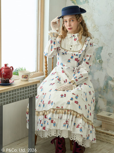 Paddington™ クラシカルドールドレス(プラスサイズ)【受注期間 Paddington™ クラシカルドールドレス(プラスサイズ)【受注期間