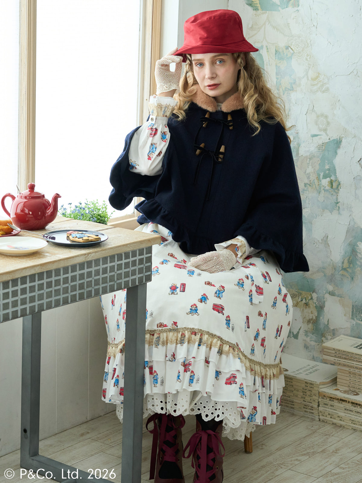 Paddington™ ダッフルケープ【受注期間: 2/27 12:00 - 3/16 10:00】