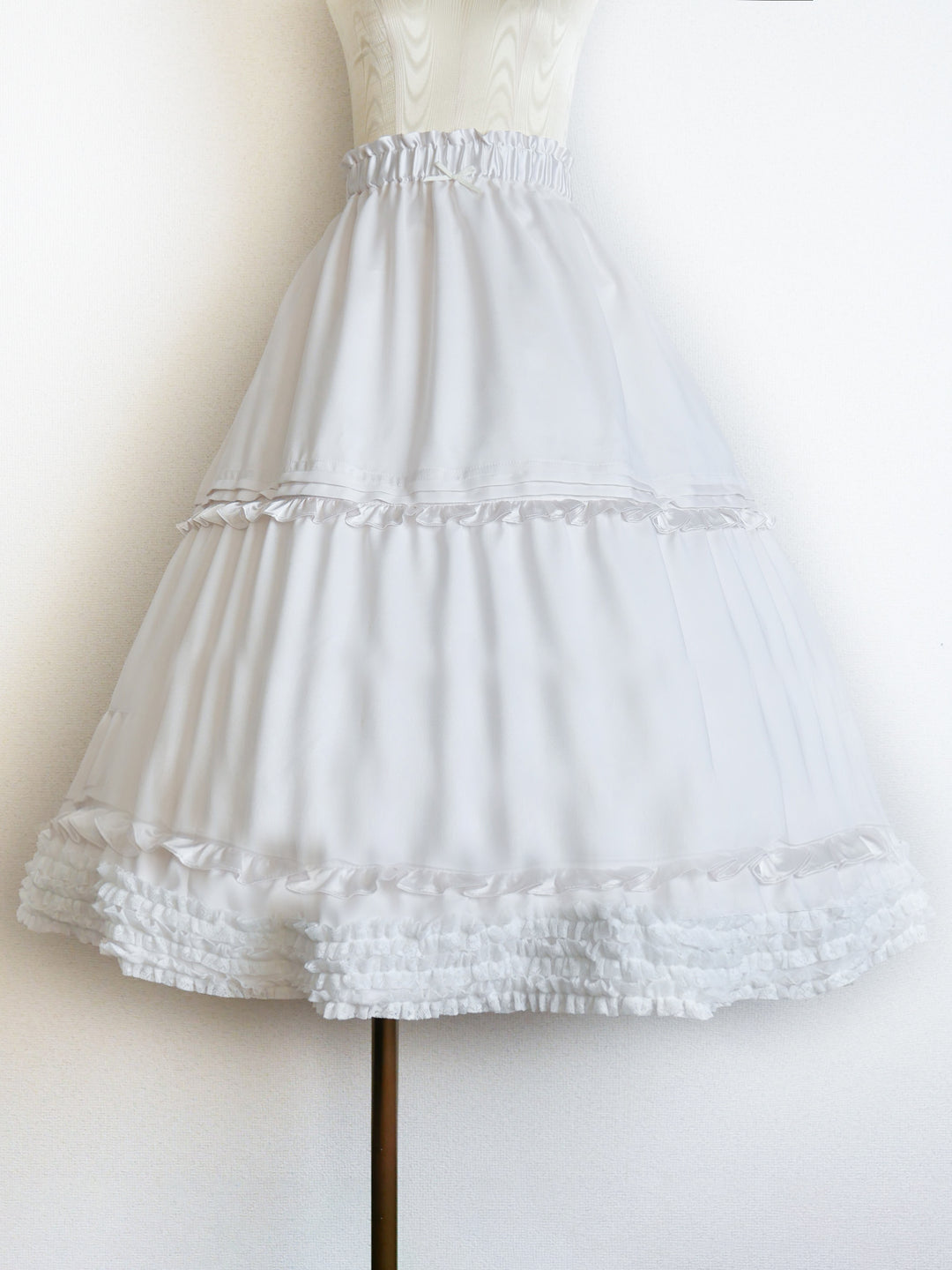 プルミエールサテンペチコート【受注期間：11月21日12:00～11月25日10