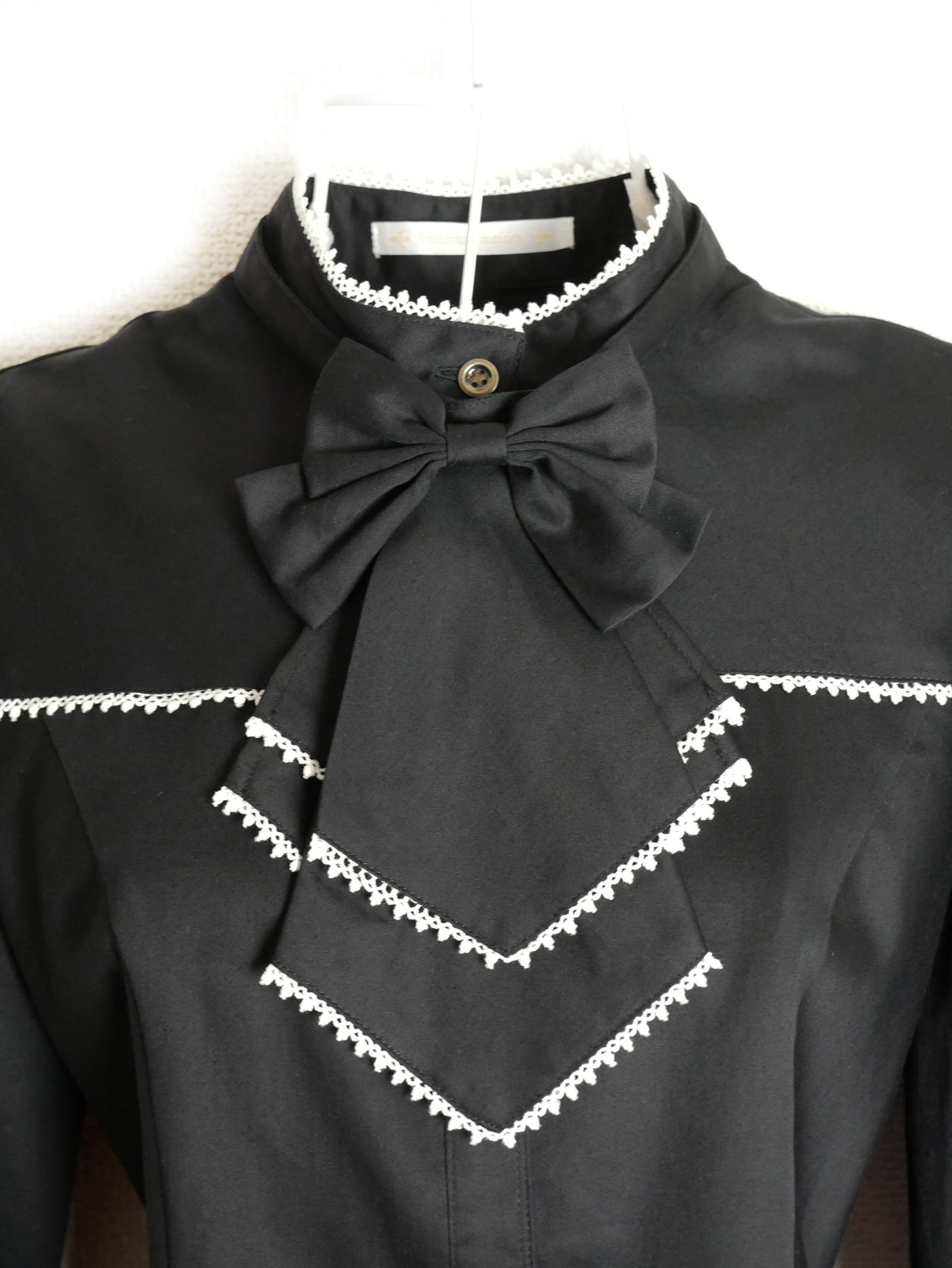 プレッピーブラウス