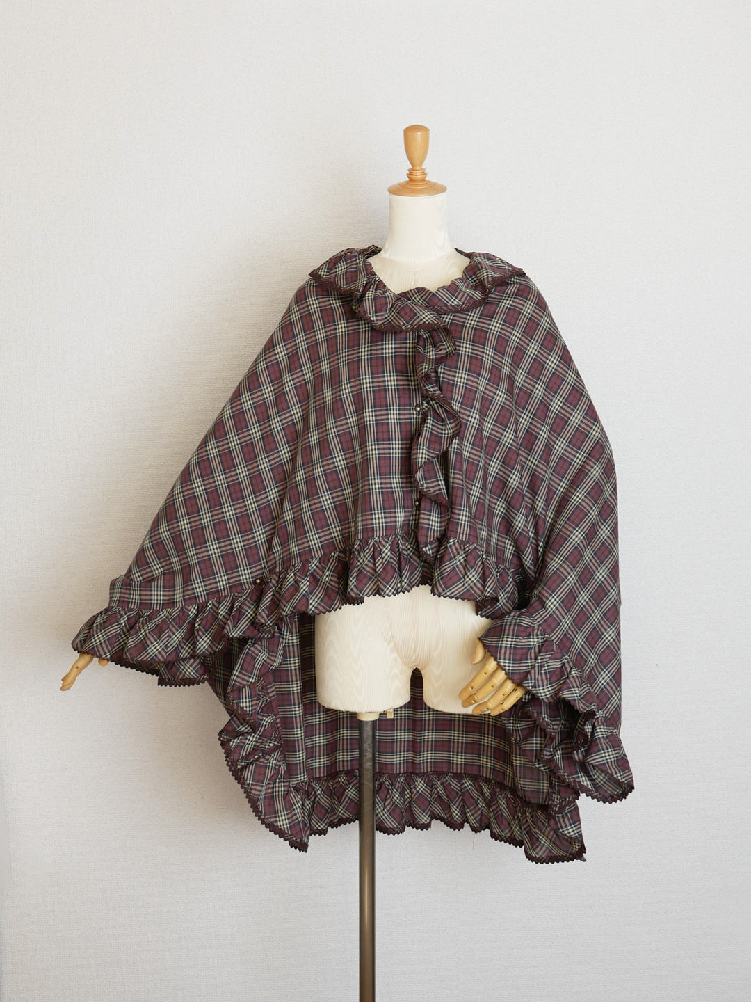 クラッシックチェックストールガウン 【受注期間: 3/3 12:00 - 3/16 10