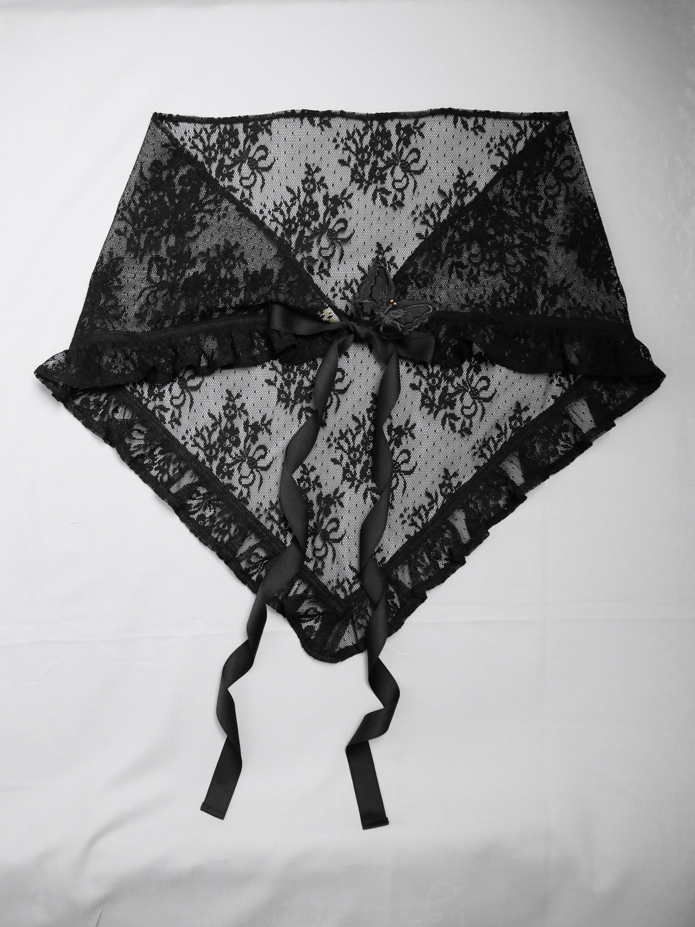 レーシーブーケストール