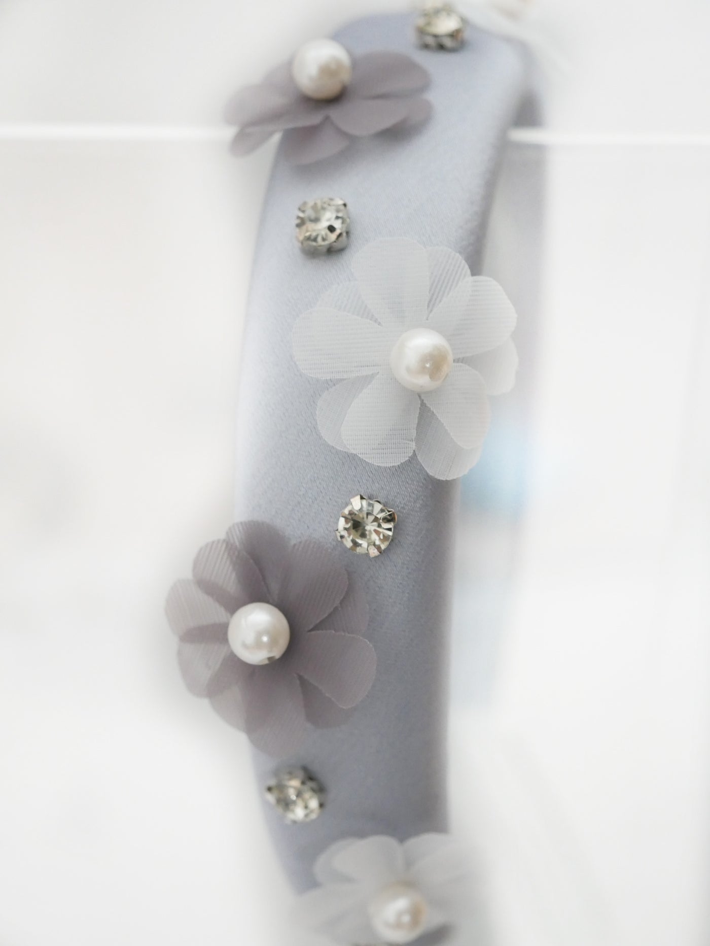 シアーフラワーカチューシャ