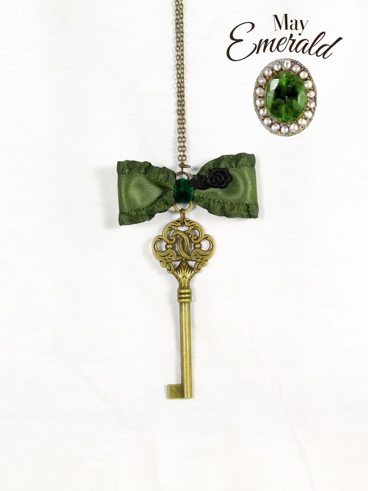JewelryシークレットKEYネックレス - lolita fashion japan【Victorian