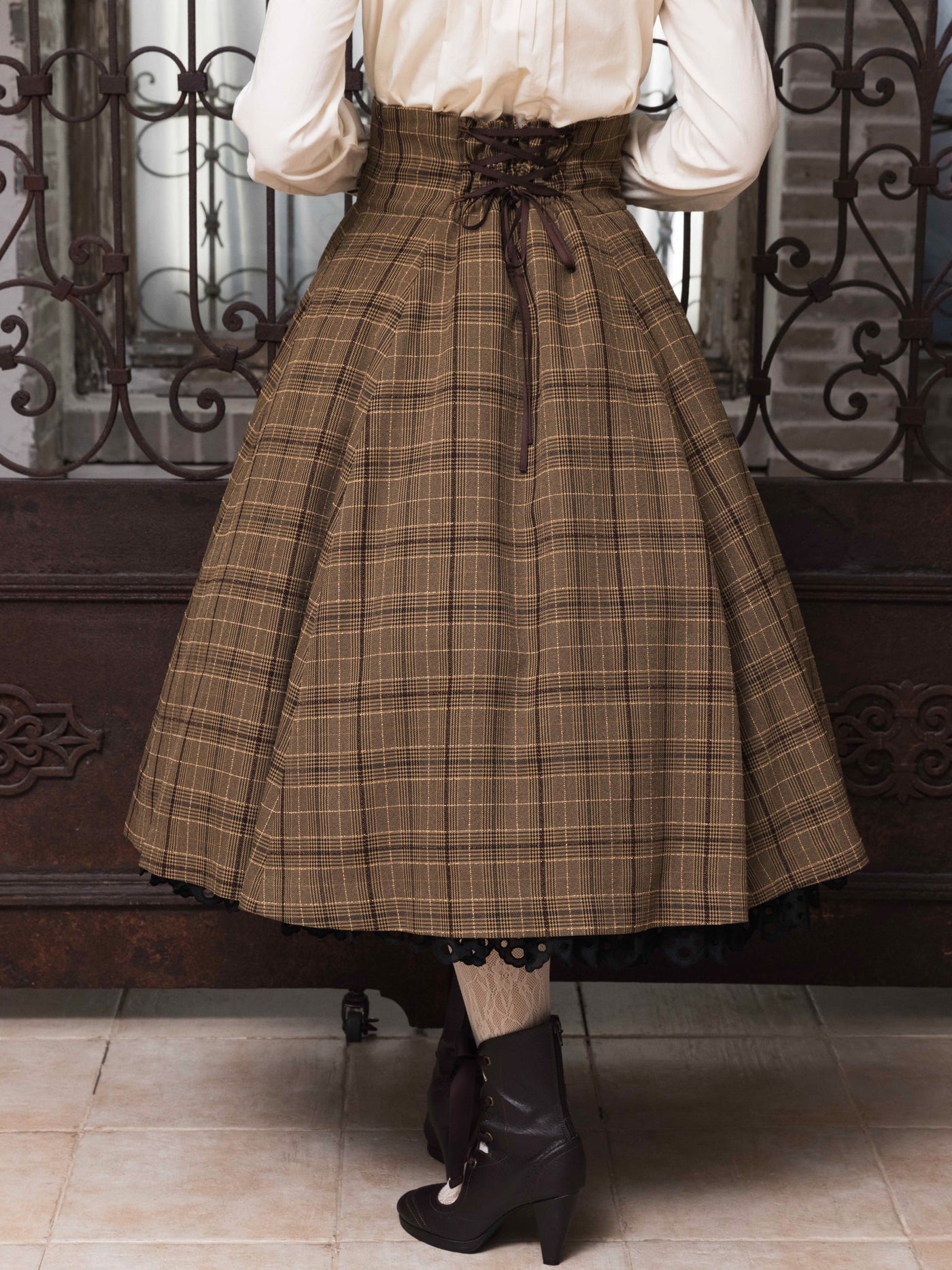 ホースライディングスカート