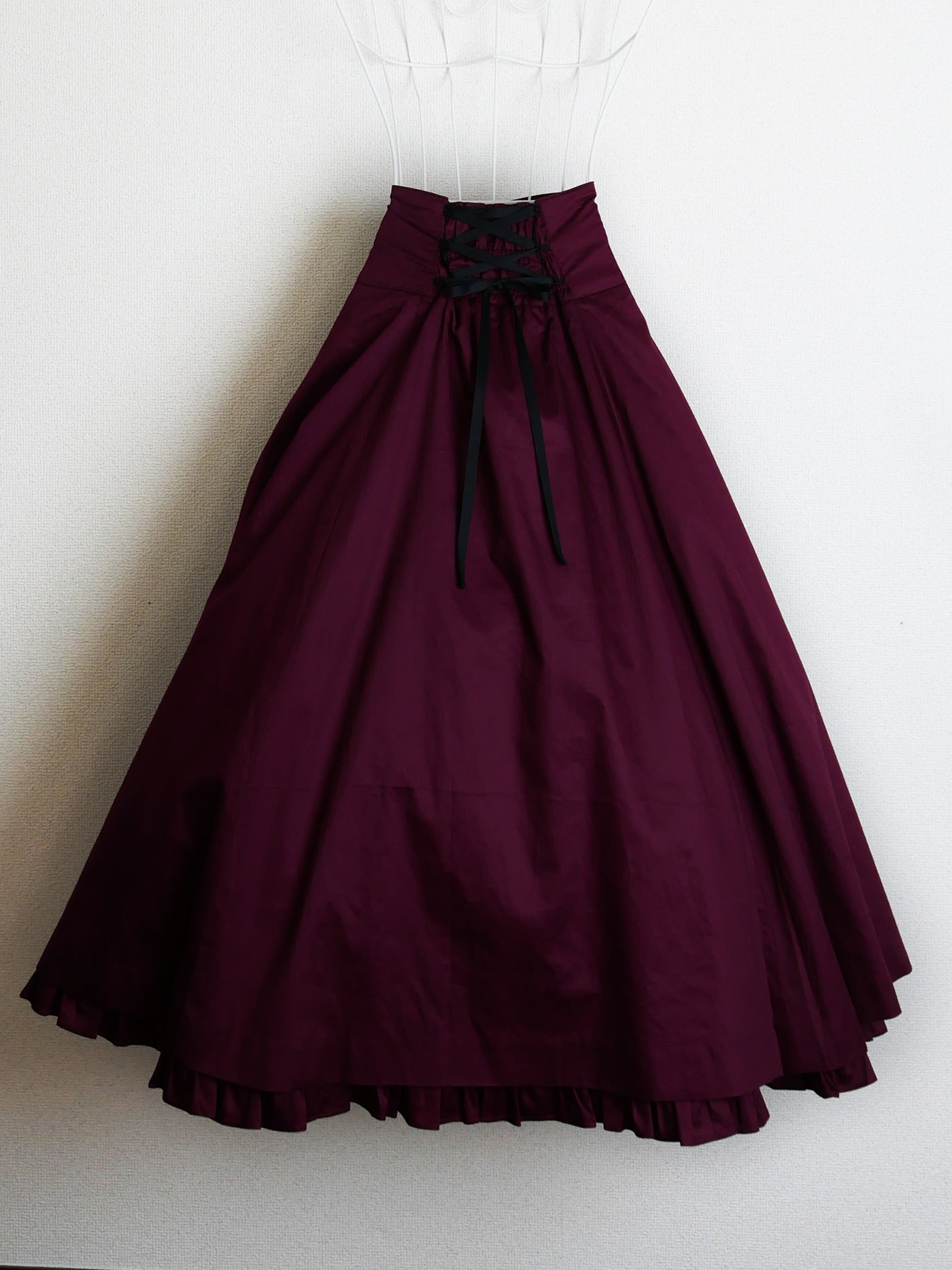 ノーブルサテンオリビアスカート