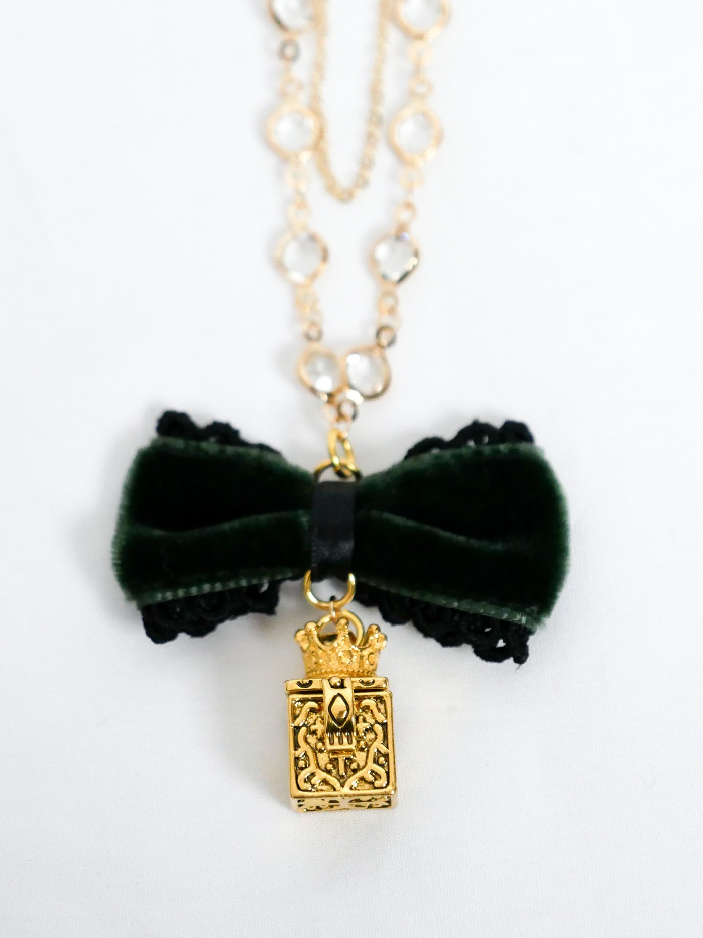 クイーンズギフトボックスネックレス
