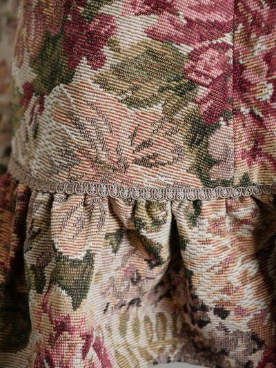 薔薇ゴブランタペストリーハイウエストスカート（ボルドー系）