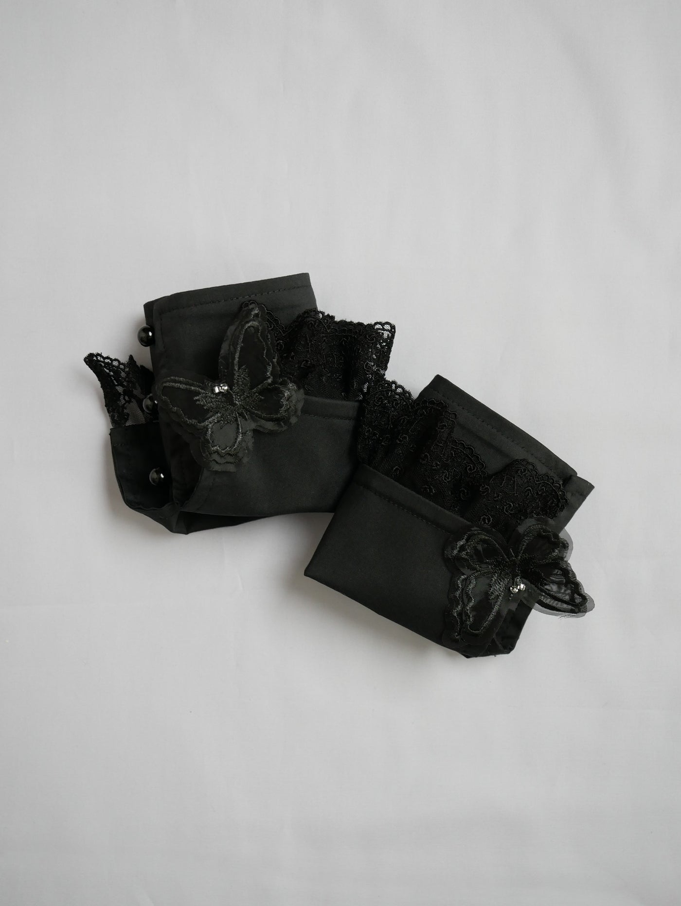 パピヨンレースカフス