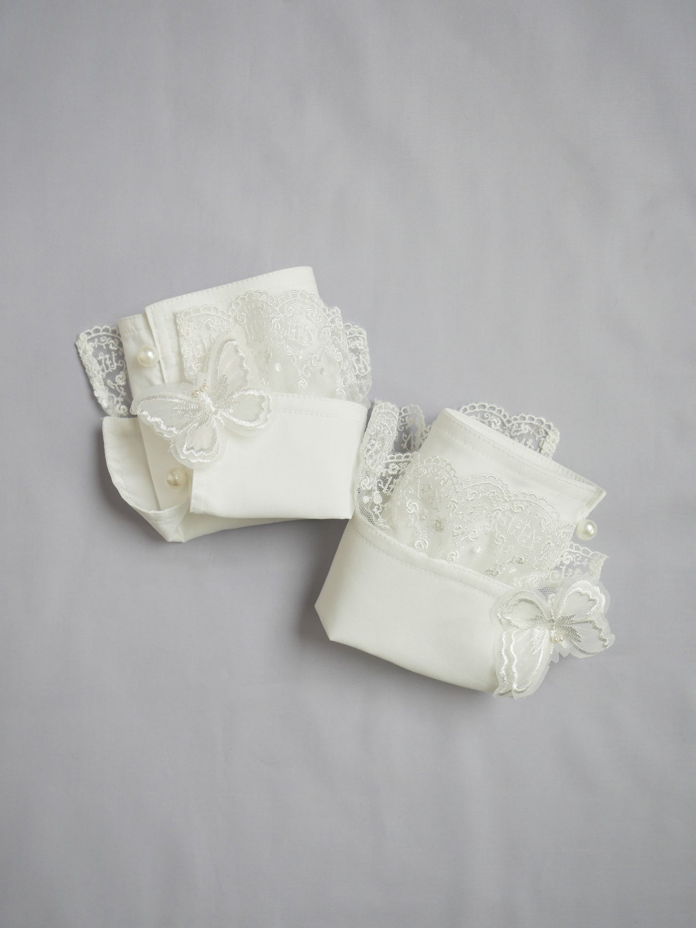 パピヨンレースカフス