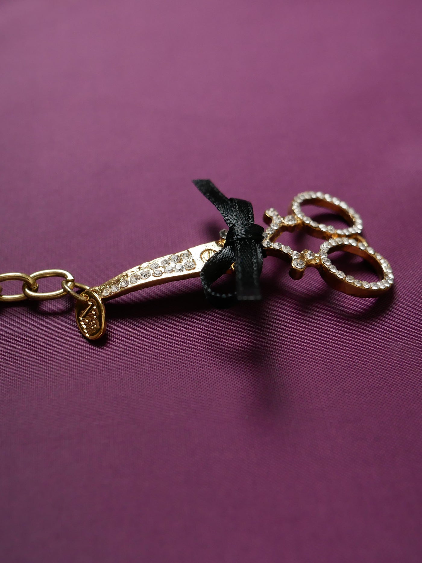 シザーブレスレッド