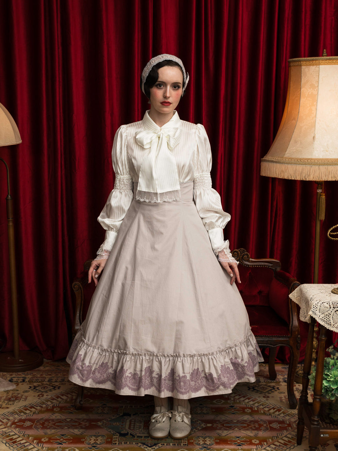 Vintage Lace Print - Victorian maiden - クラシカルロリィタブランド